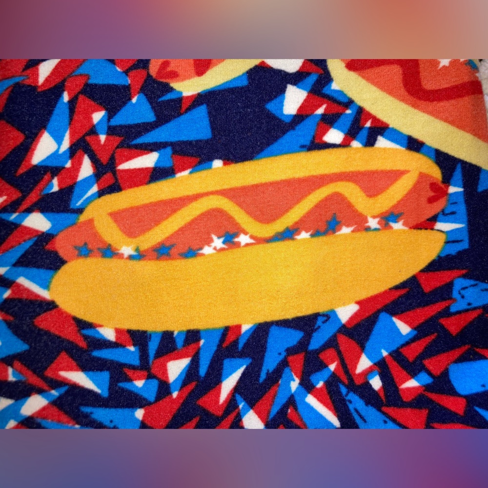 LuLaRoe OS patriotic HotDog leggings